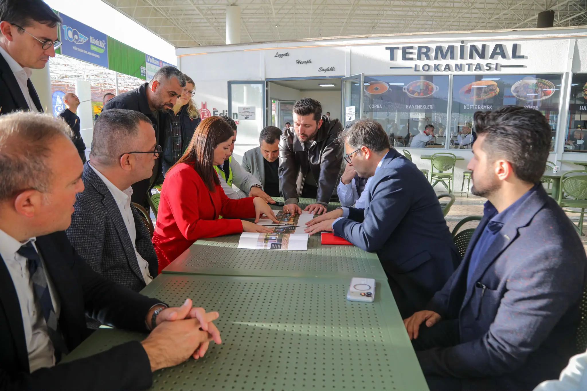 EDİRNE OTOGARI’NDA KAPSAMLI YENİLEME ÇALIŞMALARI SÜRÜYOR galeri görseli